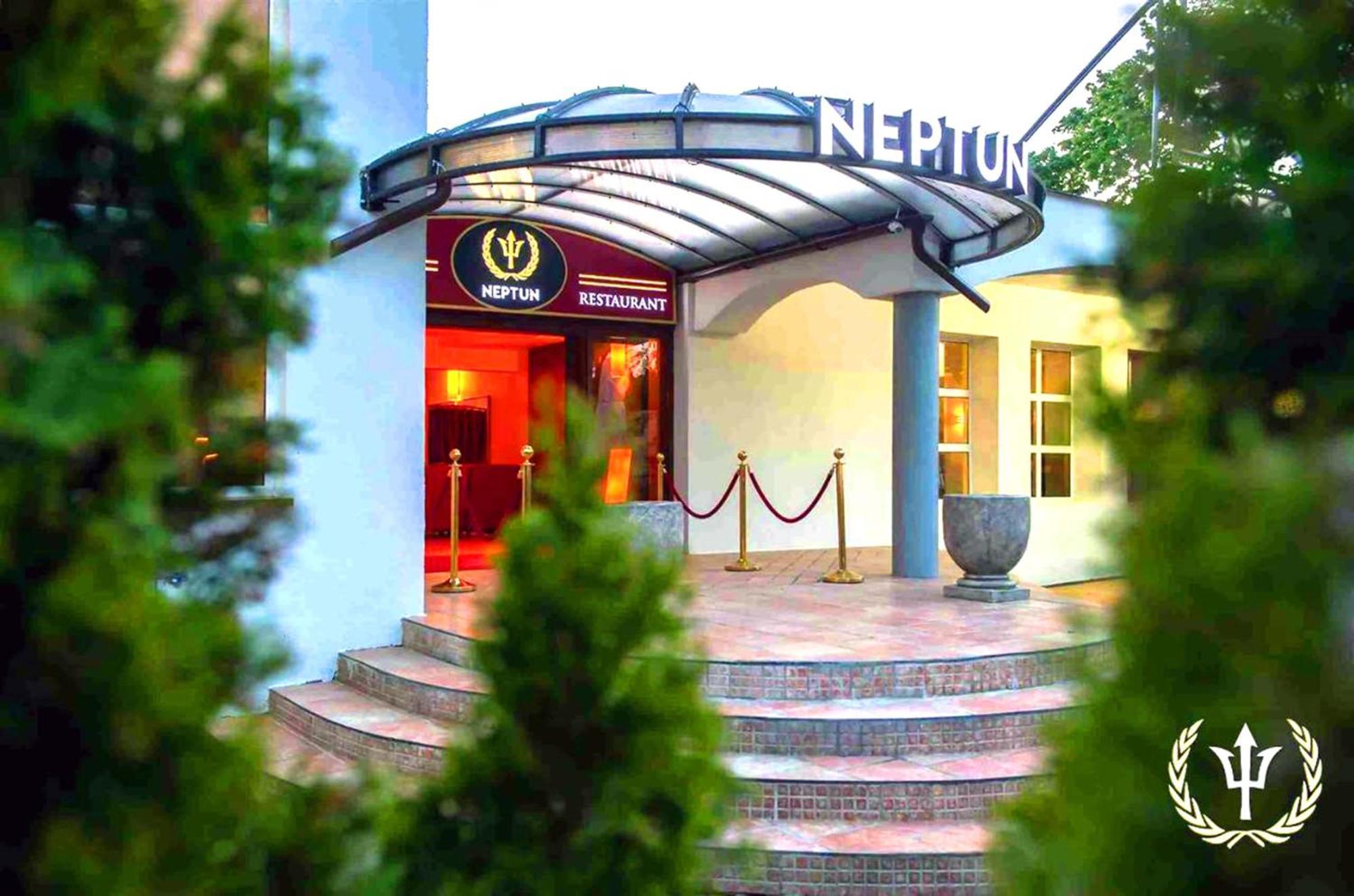 Hotel Neptun Jastrzębia Góra Zewnętrze zdjęcie